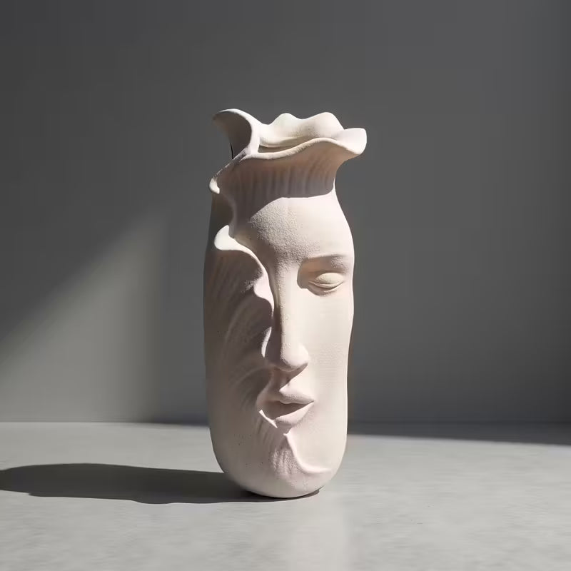 Керамическая ваза ручной работы «Abstract Face»